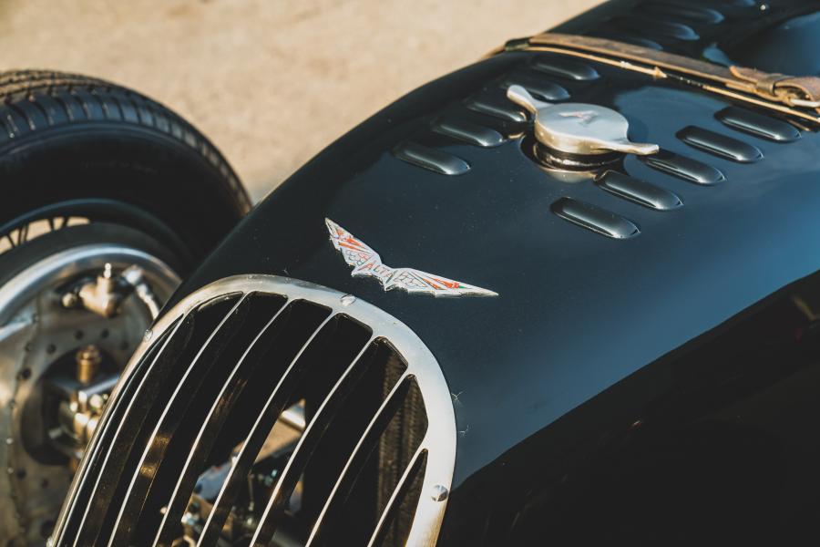 Детали экстерьера Alta 1&frac12;-Litre (52S) 1935 года  (фото 15 из 15)